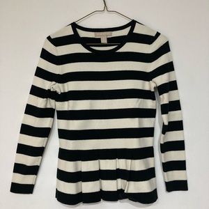 BANANA REPUBLIC striped black and white sweater size extra small. Good condition